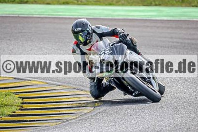 spof5039 | Professionelle Fotos von Sportveranstaltungen, aber auch Hochzeiten und anderen Events. - Realisiert mit Pictrs.com