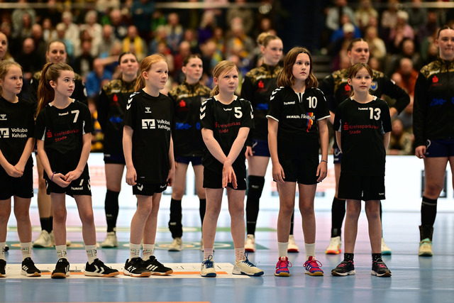 Handball I Frauen I Saison 2025-2026 I 1. HBF I 10. Spieltag I Buxtehuder SV - HSG Bensheim-Auerbach I 79762 | Der Sportfotograf. - Realisiert mit Pictrs.com