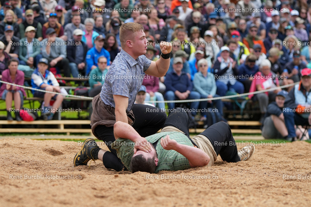 RB-09521-2 | René Burch leidenschaftlicher Fotograf aus Kerns in Obwalden.  Hier finden sie Sport, Landschaft und Natur Fotografie.
 - Realisiert mit Pictrs.com