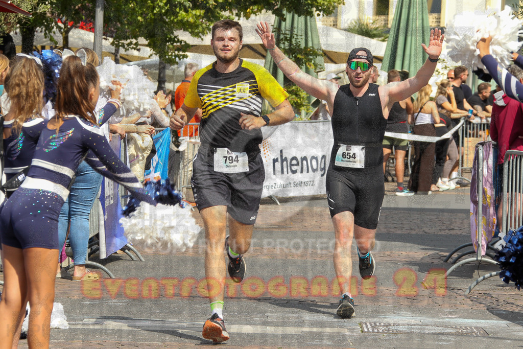 250824_1504_EV4_2615 | Sportfotografie im Rhein-Sieg Kreis, Köln, Bonn, NRW, Rheinland Pfalz, Hessen, etc. Unser Tätigkeitsfeld umfasst den Laufsport vom Volkslauf über den Marathon, Duathlon, Triathon bis zum Ultralauf wie Kölnpfad Ultra oder Schindertrail.