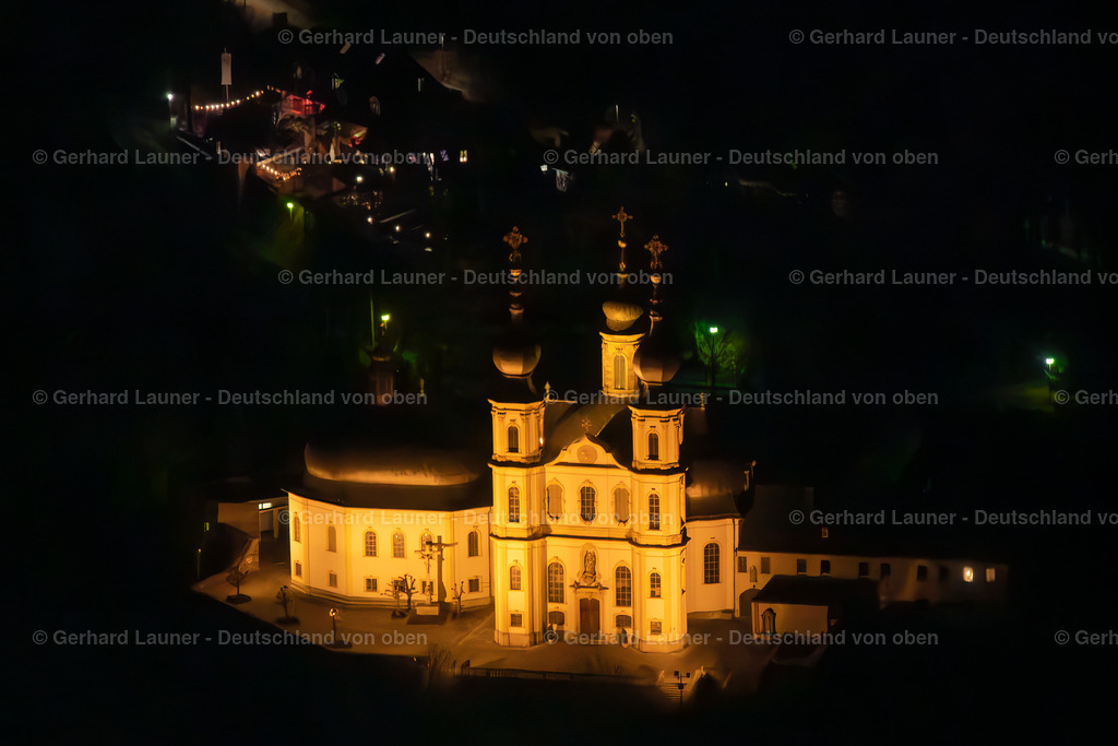 3901067 | Wallfahrtskirche Käppele, monumentale Kirche aus dem 18.Jahrhundert, Würzburg bei Nacht