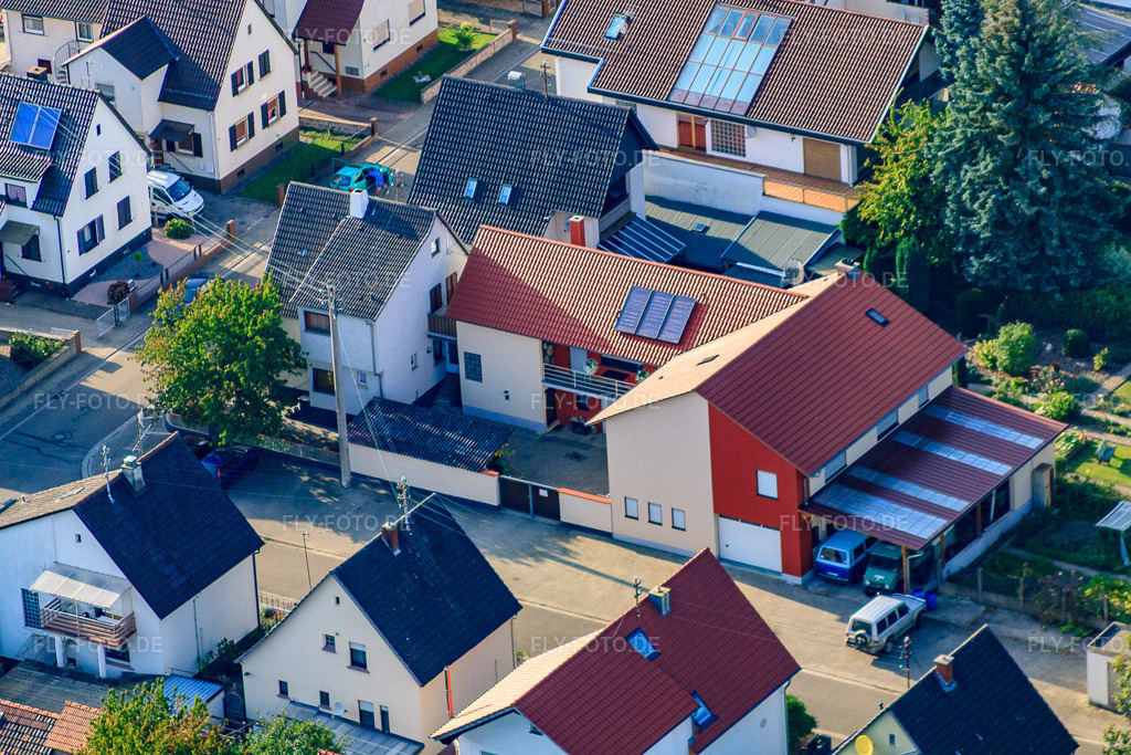 Luftbild: Hofladen Schafzucht Bühner in Kandel im Bundesland Rheinland-Pfalz in Deutschland. Foto: IMG_44853.jpg vom 03.09.2011 durch Werner Riehm/FLY-FOTO.de