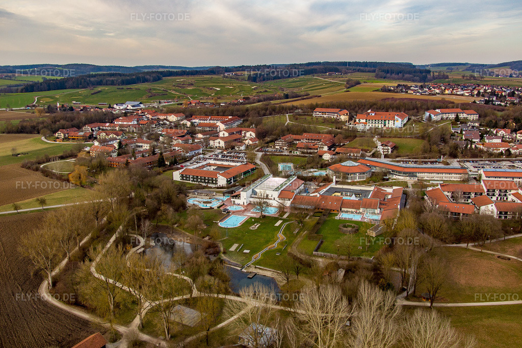 Luftbild: Rottal-Therme im Ortsteil Aunham in Bad Birnbach im Bundesland Bayern in Deutschland. Foto: IMG_085558.jpg vom 31.12.2015 durch Werner Riehm/FLY-FOTO.de