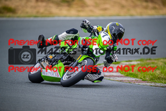 MaZZes_FotoMatrix_220723_1750 | TWIN