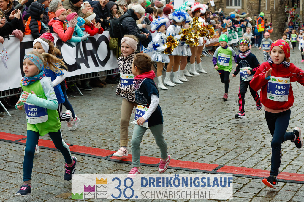 400m AOK Junior Cup | 3 Koenigslauf 2024 400m AOK Junior Cup - Realisiert mit Pictrs.com