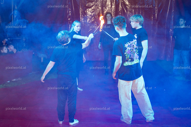 Zirkusvorstellung der MS Feldkirchen Digital | Bildershop von pixelworld.at - Realisiert mit Pictrs.com