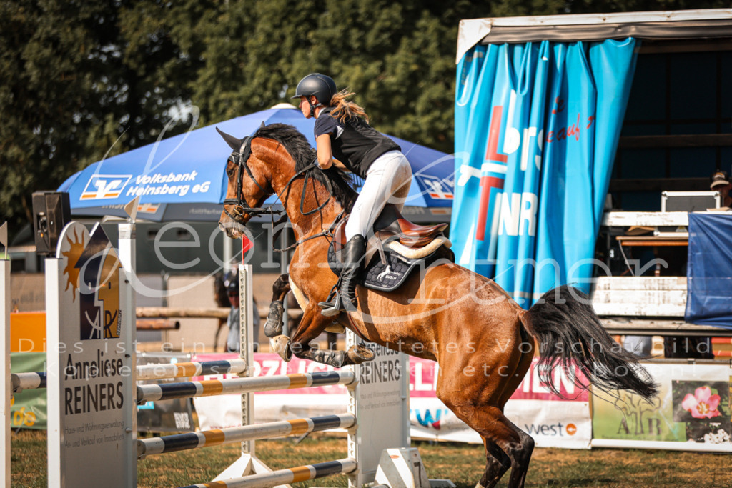 13.FrPfA00021 | Leoni Ertmer Photography - Realisiert mit Pictrs.com