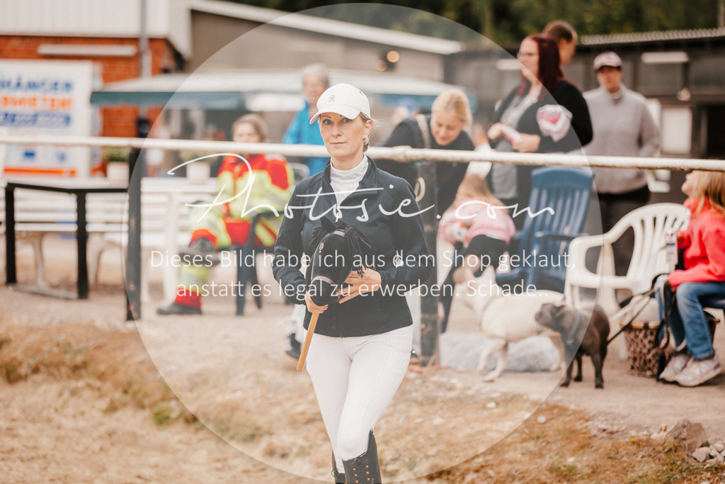 3I6A6379 | Stimmungsvolle Portraits und Reitsportfotografie im Ruhrgebiet und im Münsterland.

Pferdefotografie, Hundefotografie, Tierfotografie, Reportagen, Portraits von Tier und Mensch, Turnierfotografie in Bochum, Recklinghausen, Marl, Haltern am See, Dülmen.. - Realisiert mit Pictrs.com