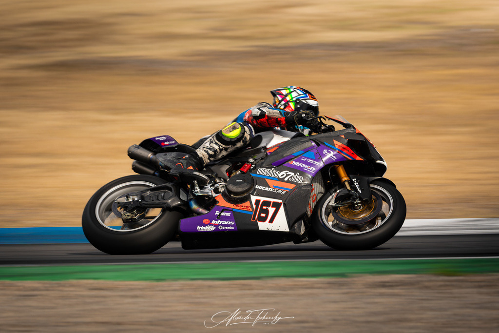 Ducati Trackday Hockenheimring 2026 | Entdecken Sie die faszinierende Welt von Alexander Tschuncky Arts: Kreative Fotografie, atemberaubende Automobilkunst und hochwertiger Bilderdruck. Lassen Sie sich inspirieren! - Realisiert mit Pictrs.com