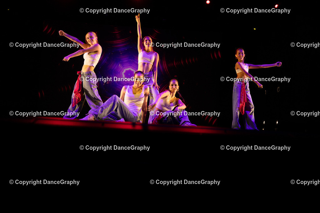 GPHY4326 | DanceGraphy - Realisiert mit Pictrs.com