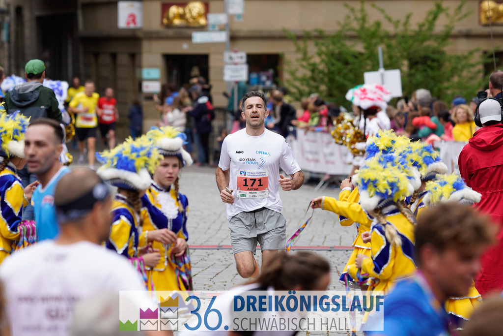 VR Bank Hauptlauf 10km | 3königslauf 2022 VR Bank Hauptlauf - Realisiert mit Pictrs.com