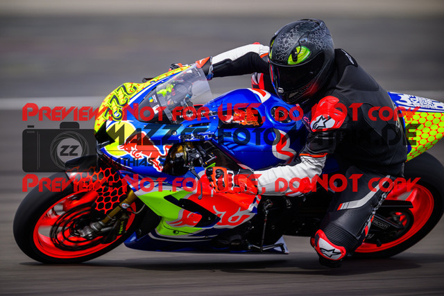 MaZZes_Fotomatrix_20250421_6021986_6600 | WEISS