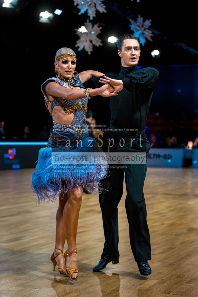 20251213_Baltic-GP_2115-2 | Tanzsportbilder, Standardtanz, Lateintanz, WDSF, DTV, LTVB, dancecomp, goc, hessen tanzt, blaues band der spree, walzer, tango, wiener walzer, slowfox, quickstepp, samba, rumba, cha-cha-cha, paso doble. jive, hd-kroft photography, turniertanzsport