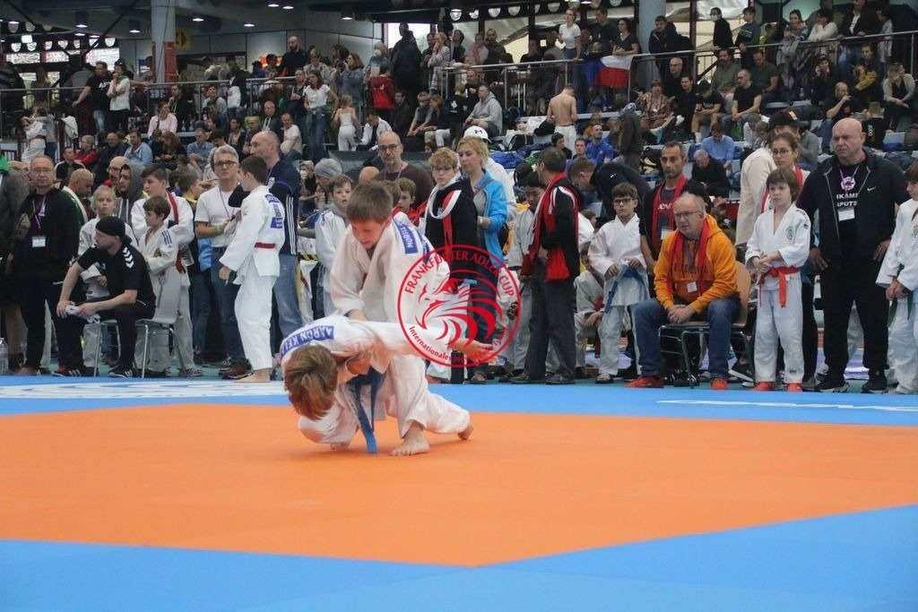 MSY-2022-10-29-7860 | Fotos vom Adler Cup - Pictures from Adler Cup

Hier findet Ihr alle Eindrücke und großen Momente der Adler Cup Wochenenden. Here you will find all impressions and great moments of the Adler Cup weekends. - Realisiert mit Pictrs.com