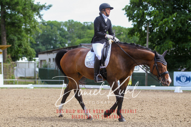 DKP40907 | Turniersportfotografie; Pferdefotografie; Dressurfotografie