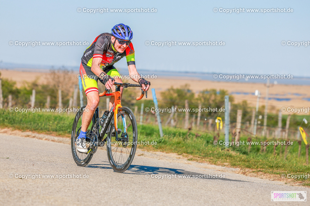 688_AR6_8270 | Neusiedlersee Radmarathon 2026@sportshot_your_pictrs #yourpictures#roadtowm2029 #nrm #neusiedlerseeradmarathon #neusiedlersee #neusiedlerseetourismus #burgenland #mörbisch #nrm26 #burgenlandtourismus #voglundco #poweredbyburgenlandtourismus #radsport #rad #marathon #ucigranfondo #visitburgenland #ucigranfondoworldseries