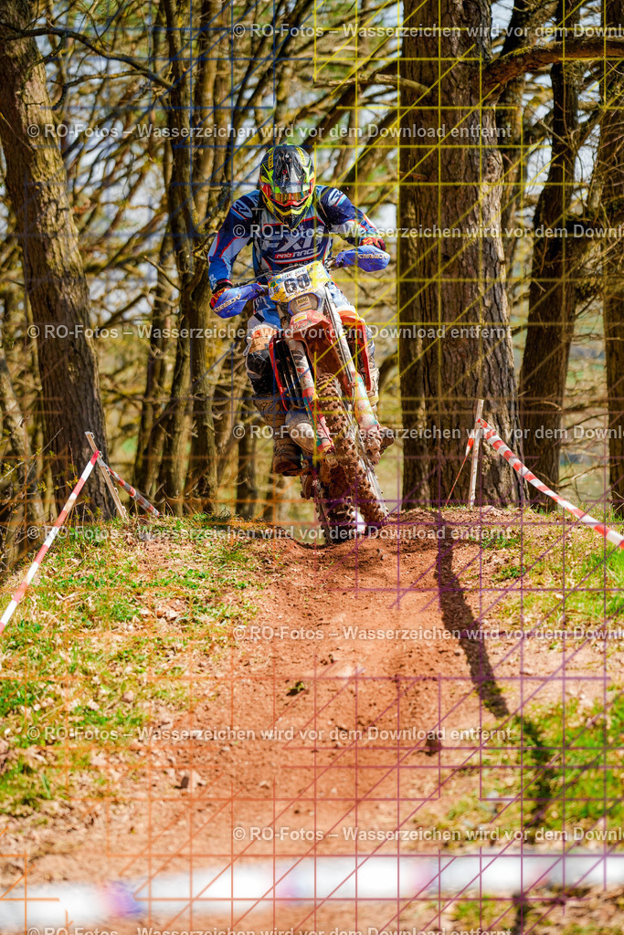 2 Lauf Mernes-819 | Sportfotografie von RO-Fotos: Motorsport, Motocross, Enduro, Laufveranstaltungen und Triathlon. Professionelle Fotos von Sportlern und Events. - Realisiert mit Pictrs.com