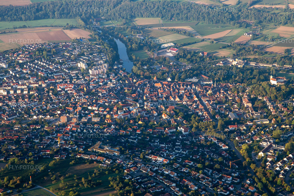 Luftbild: Ortsansicht von Norden in Vaihingen an der Enz im Bundesland Baden-Württemberg in Deutschland. Foto: IMG_138460.jpg vom 16.09.2023 durch Werner Riehm/FLY-FOTO.de