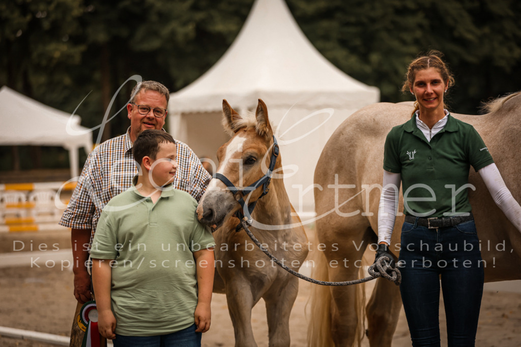 SaHF00139 | Leoni Ertmer Photography - Realisiert mit Pictrs.com