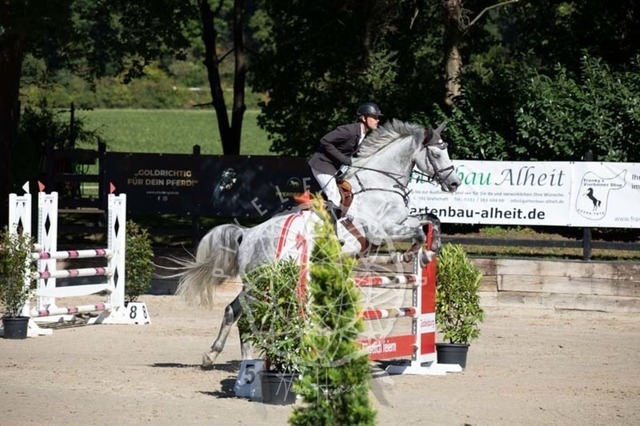 2B4A0448 | pixelfaenger - Realisiert mit Pictrs.com