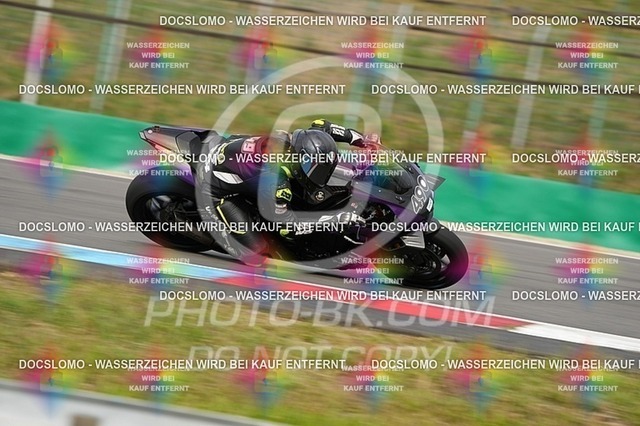 2025_08_01_PBK_12591 | Sportfotografie; SlowMotion; Video; Rennstrecke; Hafeneger; RSE; Speer; Trackday; Motorsportarena; Hockenheimring; Brno; Most; Barcelona; Valencia, Benny; Kaetzmer;