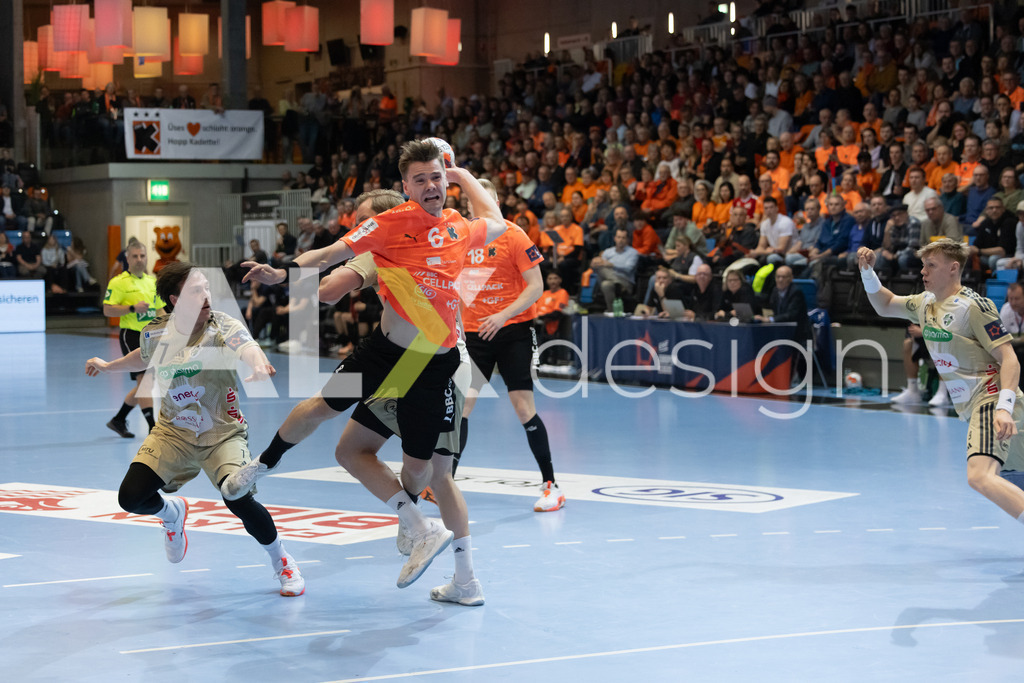 Handball I Herren I Saison 2025-2026 I EHF EUROPEAN LEAGUE 2025/26 | Men I Main Round I 2. Spieltag I Kadetten Schaffhausen - TSV Hannover-Burgdorf I 24.02.2026 | 6 Odinn Rikhardsson (IS) (Kadetten Schaffhausen) – Flügel rechts - Realisiert mit Pictrs.com