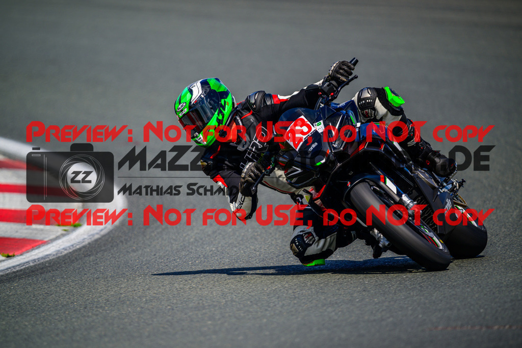 MaZZes_Fotomatrix_20250723_6007705_0912 | ROT