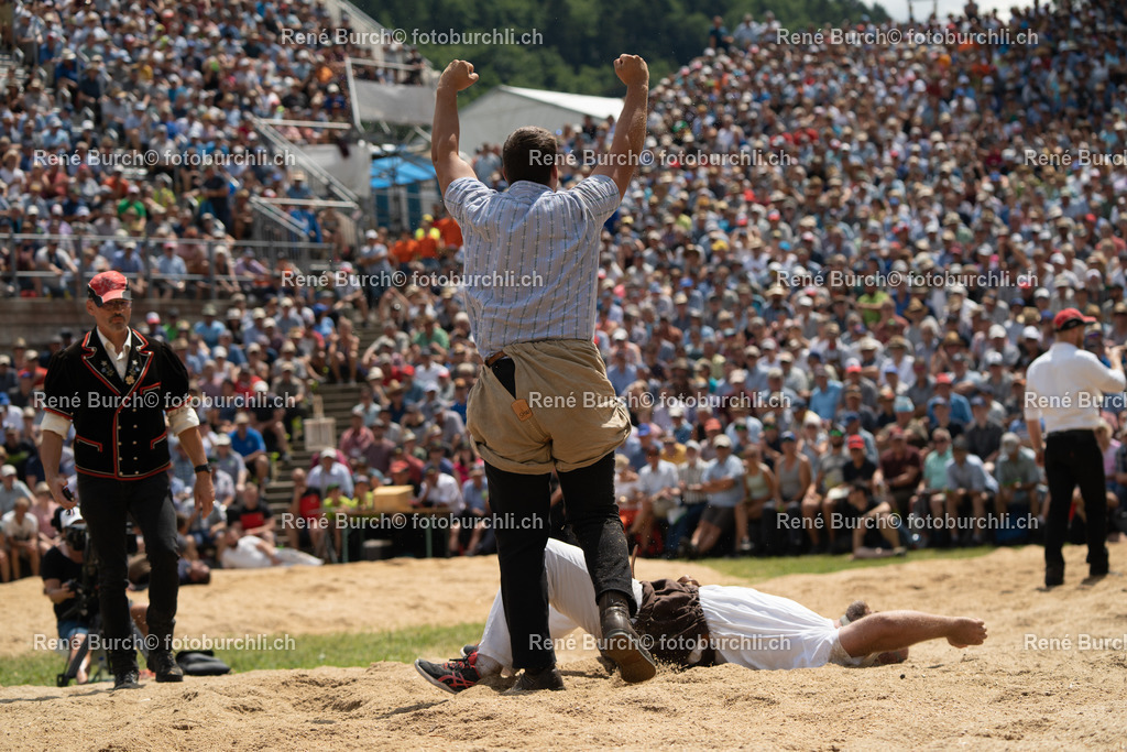 DSC07340 | René Burch leidenschaftlicher Fotograf aus Kerns in Obwalden.  Hier finden sie Sport, Landschaft und Natur Fotografie.
 - Realisiert mit Pictrs.com
