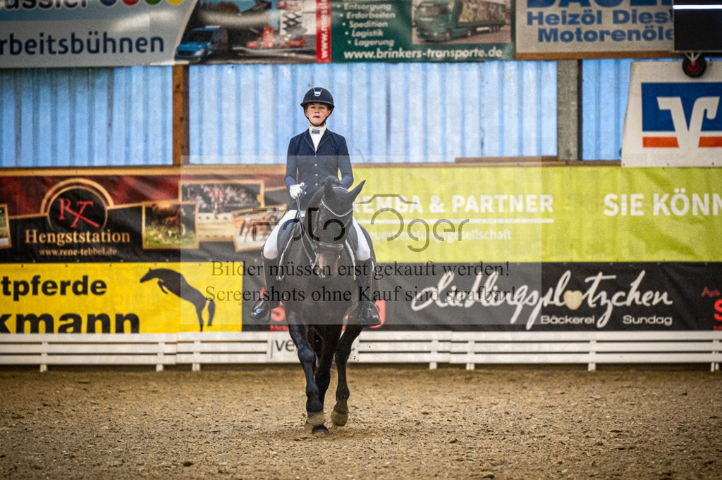 DOS_1286 | Entdecke hochwertige Reitturnierfotos von Foto Oger. Professionell, emotional und authentisch – jetzt Lieblingsmomente im Shop bestellen.Deutschlandweite Turnierfotografie. - Realisiert mit Pictrs.com
