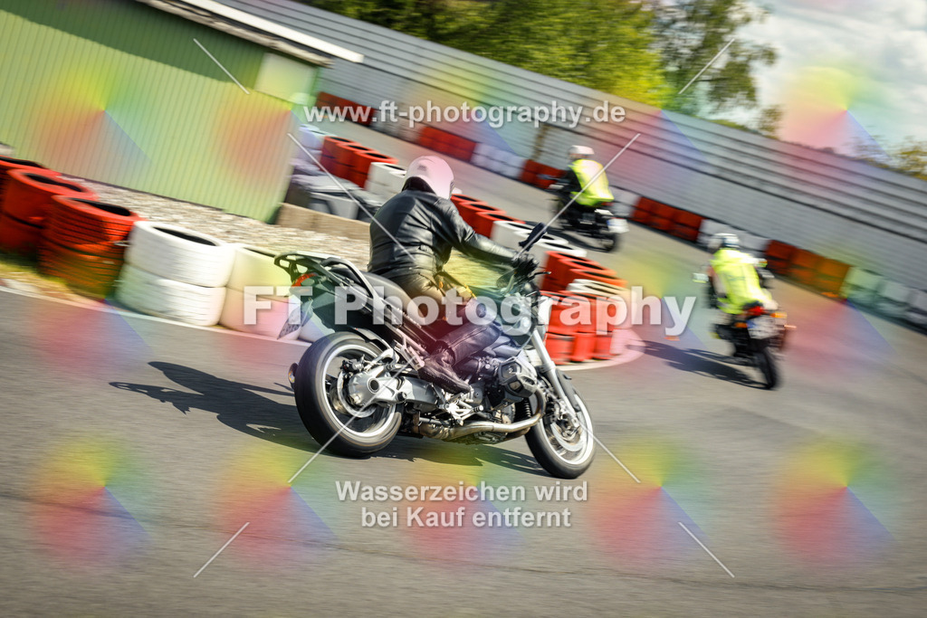 OBK_Mai_Martina_Markus-11158 | Hier findet Ihr Bilder von Touristenfahrten auf der Nürburgring Nordschleife oder von anderen Veranstaltungen die ich besucht habe. Viel Spass beim Durch Schauen 