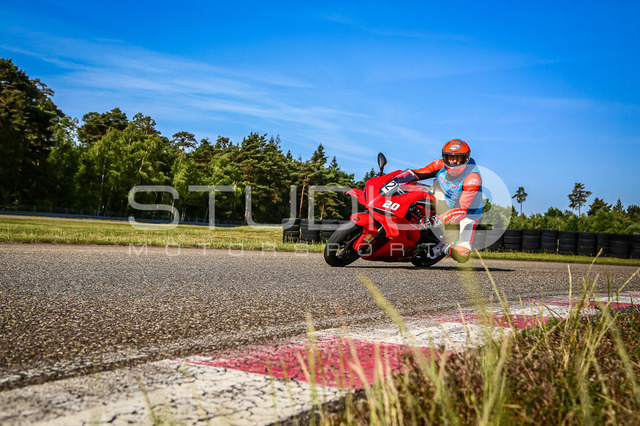 0002-260530DCB-059_2 | Deine Full-Service-Agentur für ✔️Videoproduktionen und ✔️Motorsportfotografie Jetzt Angebot anfragen!