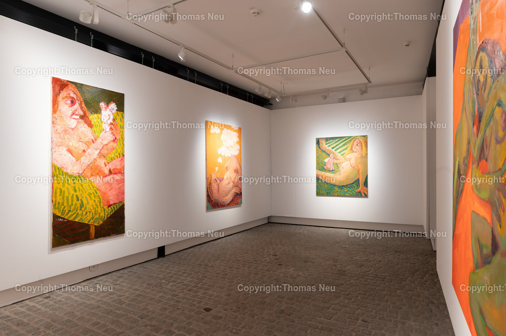 Museum_Bensheim_Shanee_Roe_Fotografie-Thomas-Neu-23 | Museum Bensheim, Die Künstlerin Shanee Roe in ihrer Ausstellung „Playdate“ im Museum Bensheim an der Bergstraße.Bild: Thomas Neu