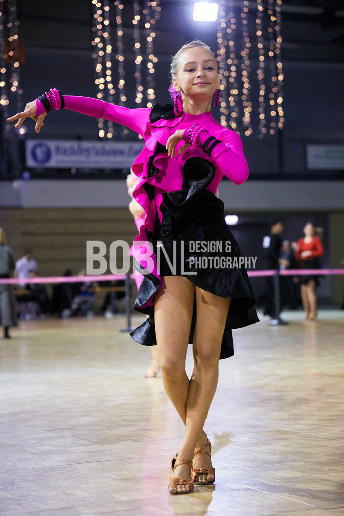 Winter Dance Festival | Mülheim a.d. Ruhr - 13.12.2025: Winter Dance Festival in Mülheim a.d. Ruhr (Westenergiehalle), Germany. Photo by: BobNL design &amp; photography  - Realized with Pictrs.com