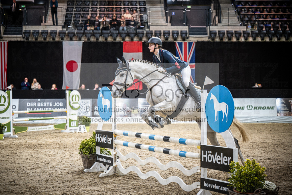 DOS_1985 | Entdecke hochwertige Reitturnierfotos von Foto Oger. Professionell, emotional und authentisch – jetzt Lieblingsmomente im Shop bestellen.Deutschlandweite Turnierfotografie. - Realisiert mit Pictrs.com