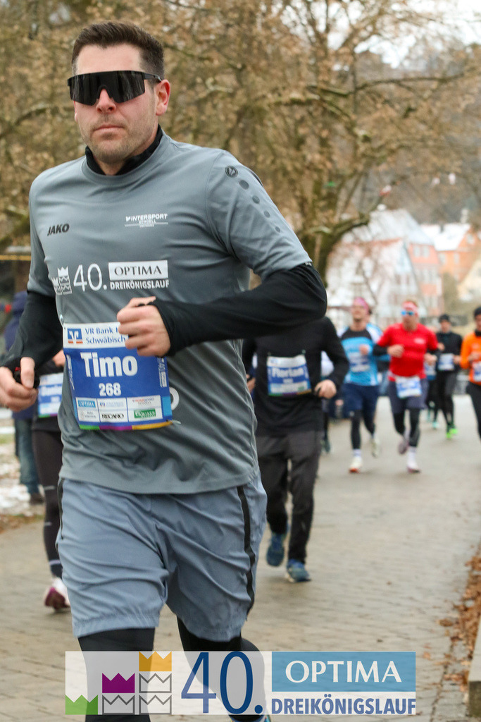 VR Bank Hauptlauf 10km | 40. Optima 3koenigslauf 2026 - Realisiert mit Pictrs.com