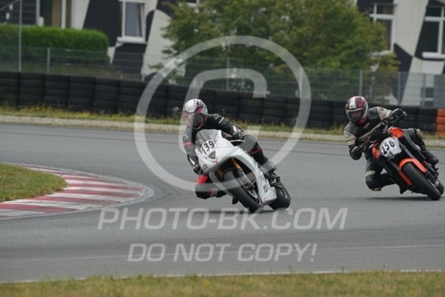 2024_08_17_PBK_35360 | Sportfotografie; SlowMotion; Video; Rennstrecke; Hafeneger; Speer; Racing; RSE; BMW; CBO; Trackday; Motorsportarena; Hockenheimring; Brno; Most; Barcelona; Valencia