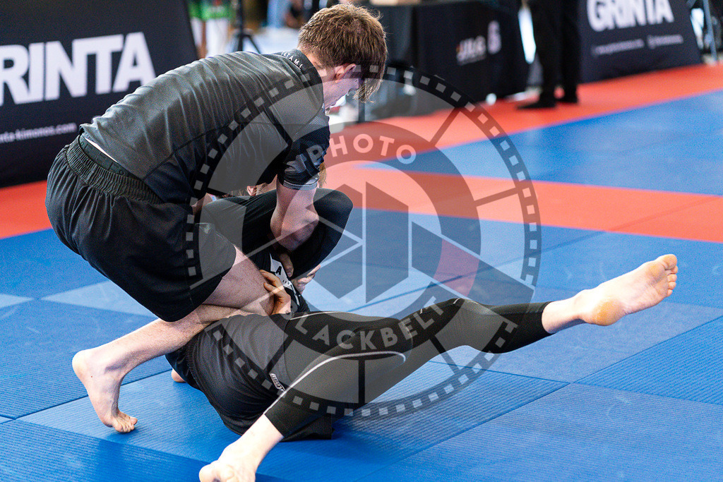 20250510PBB4552 | Athletes compete during the JJLG Berlin Open Jiu-Jitsu Championship on May 10, 2025 in Berlin, Germany. © Chiara Dazi / photoblackbelt