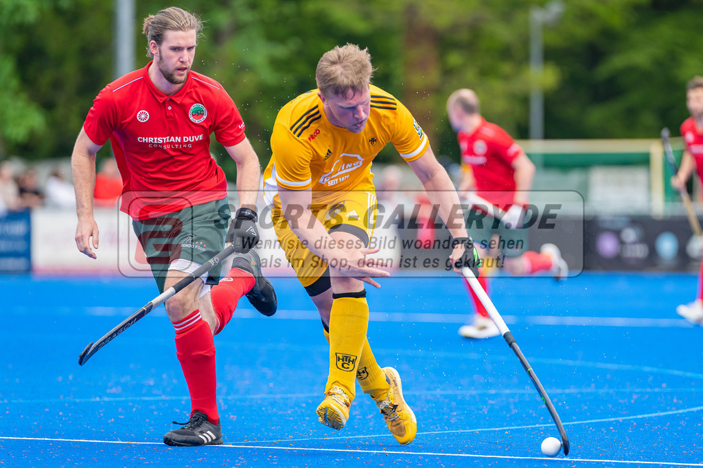 HK_20230507_108000 | 1. Bundesliaga Herren Creefelder HTC - Harvestehuder THC  am 7.5.2023 Crefelder HTC ( CHTC ), Krefeld  , Kossol Timo ( Crefelder HTC #3 ) , Körper Michael ( Harvestehuder THC #9 )
