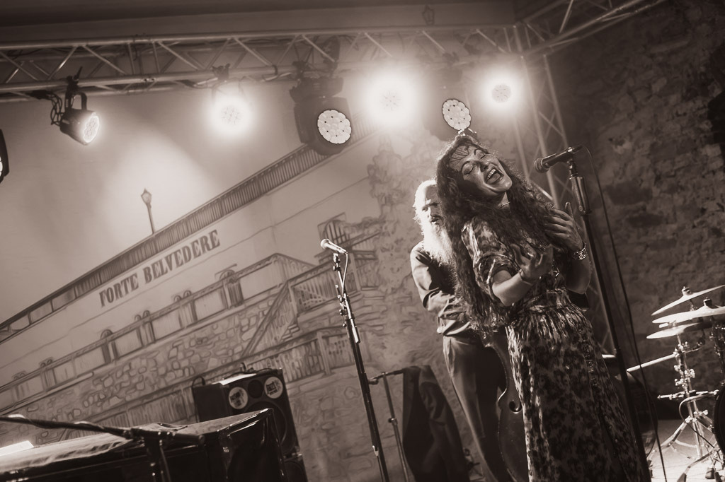 Maria Markesini Konzert | Maria Markesini meets Klazz Brothers im Forte Belvedere Leisnig zum Festival Hallo Leisnig 2022. - Realisiert mit Pictrs.com