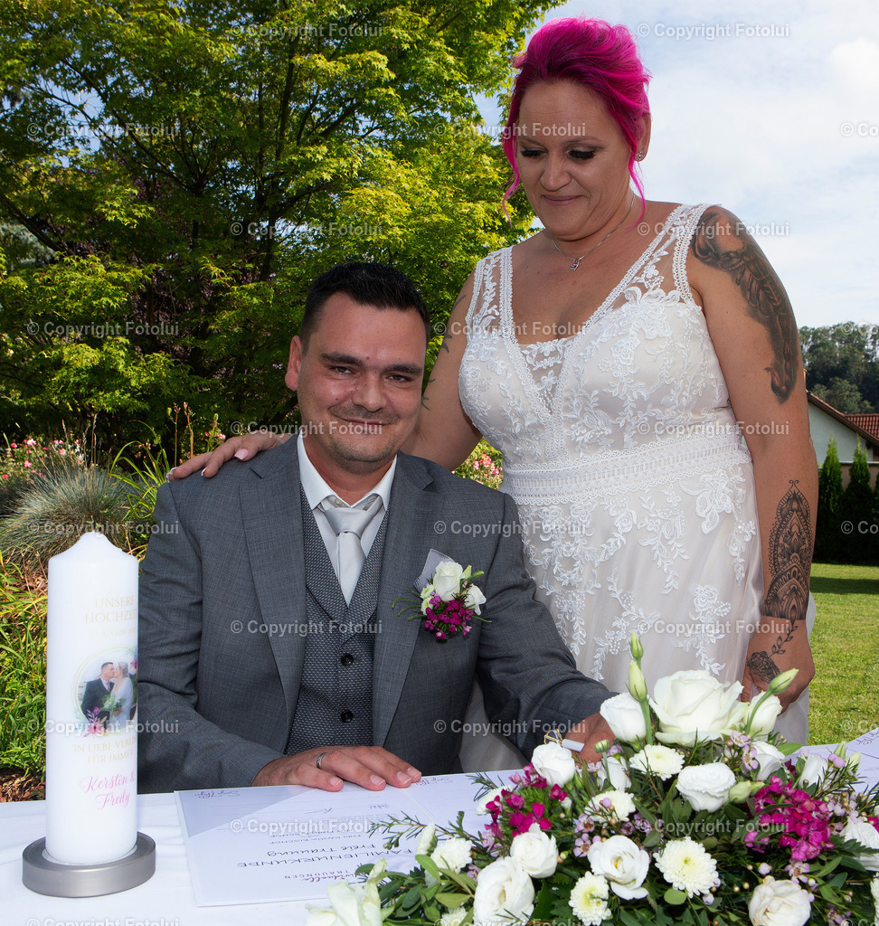 KERSTINFREDYHOCHZEIT_260822_127 | bilder, linz, photo, foto, fussball, sport, fotolui, bundesliga