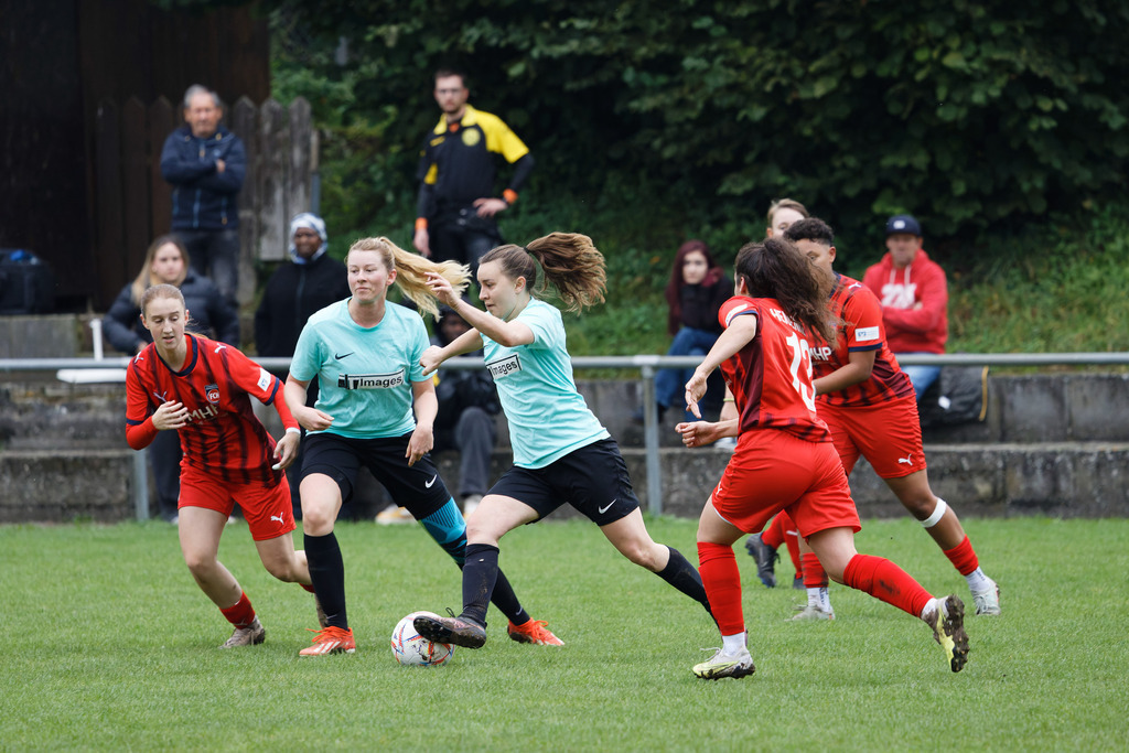 SVWFCH_250927_6578 | Fotopresso – Sportfotografie in Heidenheim & Umgebung. Professionelle Sportfotografie für unvergessliche Momente. Dynamische Action-Shots, emotionale Szenen & hochwertige Bilder. - Realisiert mit Pictrs.com