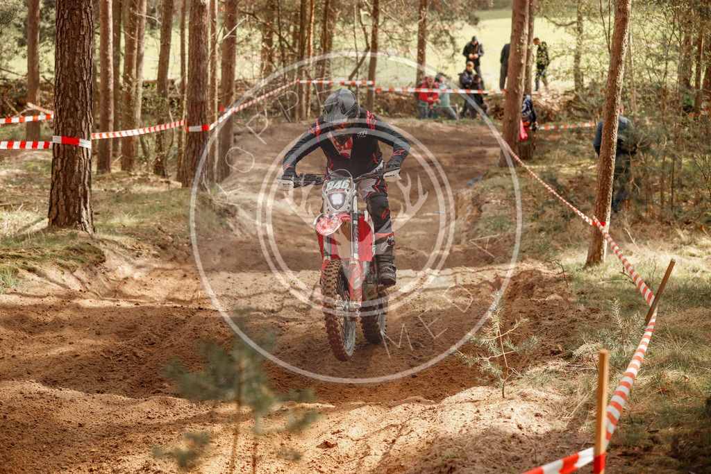 4TaktLauf1-317 | koppe-media - Realisiert mit Pictrs.com