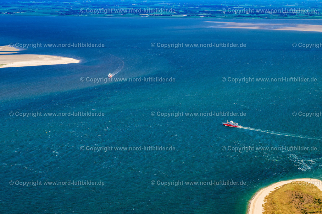 Sylt_List_Römö_FRS_Fähren_ELS_5724130625 | LIST 13.06.2025 Begegnung beider- Schiffe der FRS Syltfähre zwischen in List und Römö auf Sylt im Bundesland Schleswig-Holstein, Deutschland. // Encounter of both ships of the FRS Sylt ferry between in List and Romo on Sylt in the state Schleswig-Holstein, Germany. Foto: Martin Elsen