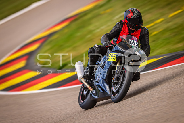0695-240808_SR-023_695 | Deine Full-Service-Agentur für ✔️Videoproduktionen und ✔️Motorsportfotografie Jetzt Angebot anfragen!