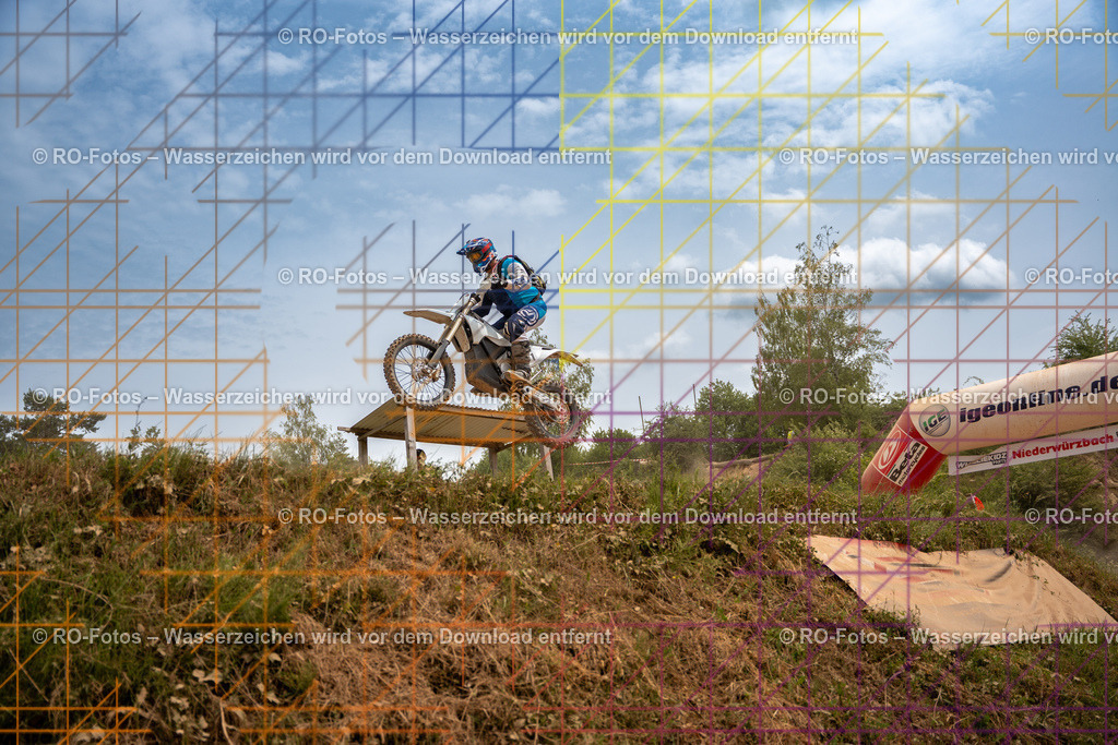 Niederwürzbach 5 Lauf-179 | Sportfotografie von RO-Fotos: Motorsport, Motocross, Enduro, Laufveranstaltungen und Triathlon. Professionelle Fotos von Sportlern und Events. - Realisiert mit Pictrs.com