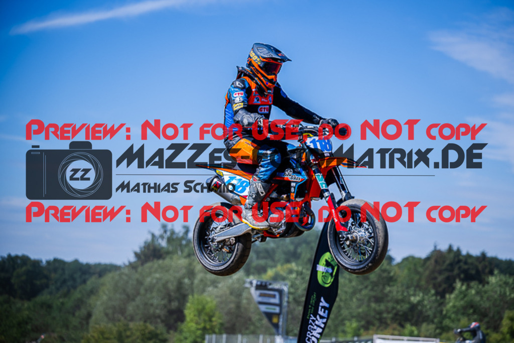 MaZZes_FotoMatrix_220903_1269 | S3