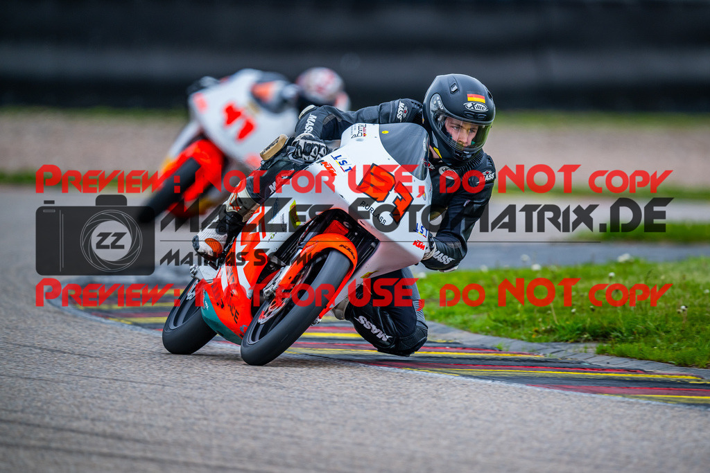 MaZZes_FotoMatrix_240503_6007705_8693 | KTM