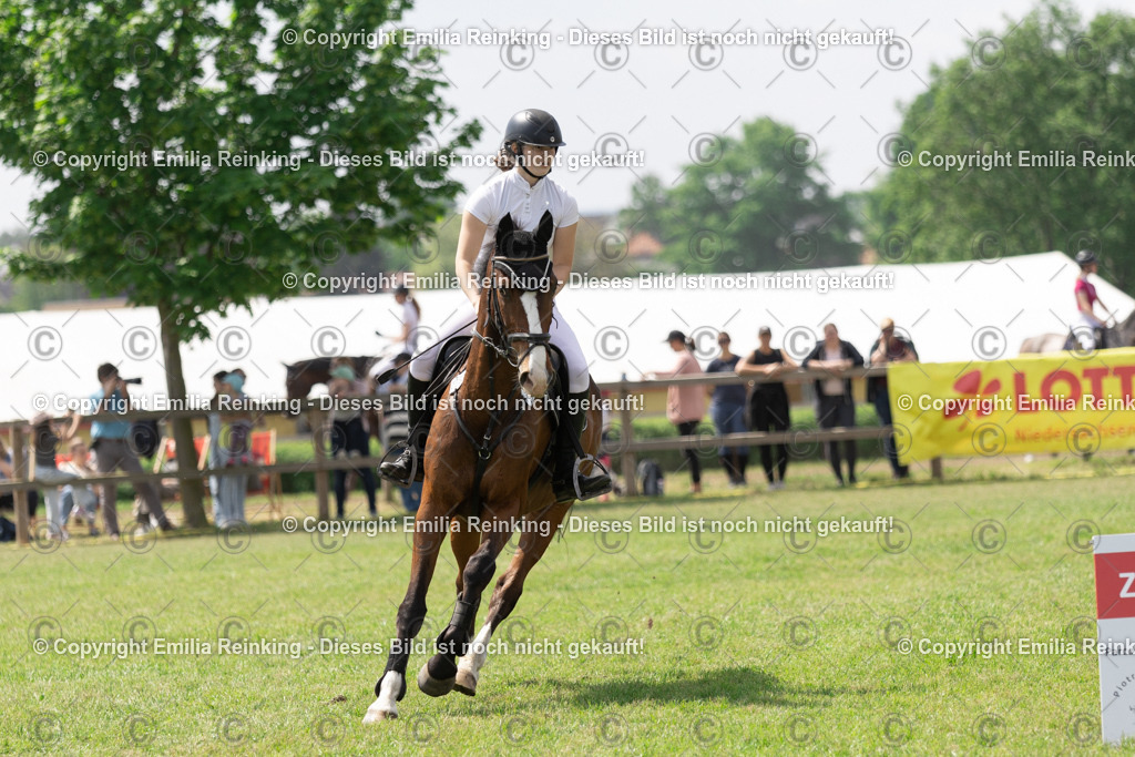 CL5A3106 | Emilia Reinking Fotografie - Realisiert mit Pictrs.com