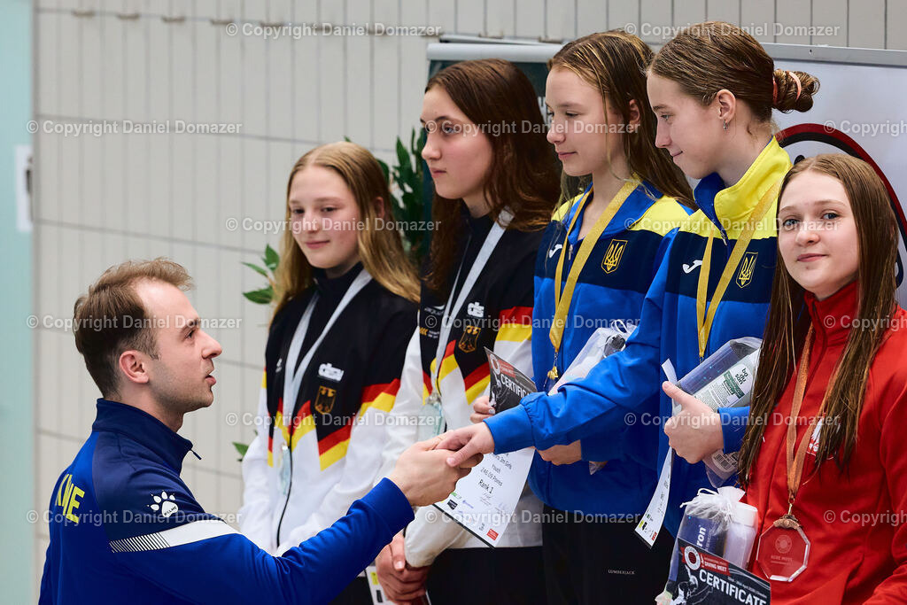 International Youth Diving Meet 2026 | Day 3 of 5 | International Youth Diving Meet 2026| Day 3 of 5 | 24.04.2026 | Youth diving competition featuring 1m and 3m springboard and platform at the Schwimmsportkomplex Freiberger Platz in Dresden.@ Domazer Photography - Realisiert mit Pictrs.com