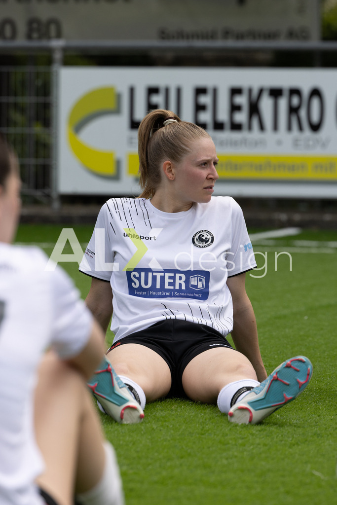 Fußball I Frauen I Saison 2025-2026 I Frauen 3. Liga | FVRZ Gruppe 2 | 18. Spieltag I Spielvereinigung Schaffhausen Damen 1 - Team Furttal Zürich I 17.05.2026 | Hochwertige Sportfotos kaufen & lizenzieren für Medien, Vereine, Agenturen & Sportler:innen. Entdecke professionelle Sportfotografie im Bildshop von Alexander Franzen. - Realisiert mit Pictrs.com